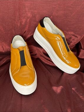 ✨🍋 Bos & Co Patent Yellow Slip-On Platform Sneakers Sz 38 EU ✨🍋